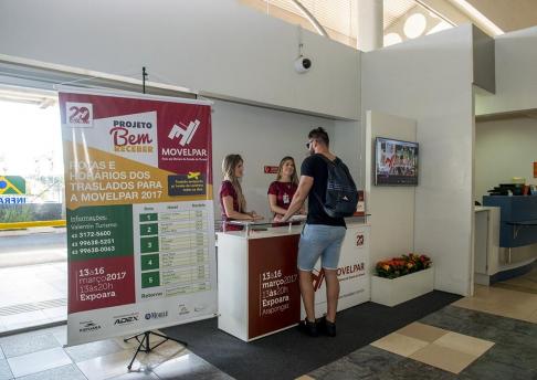 Stand Movelpar Bem Receber