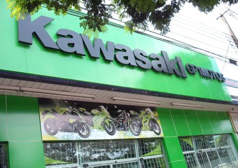 Painel relevo Kawasai GP1 Motos 2